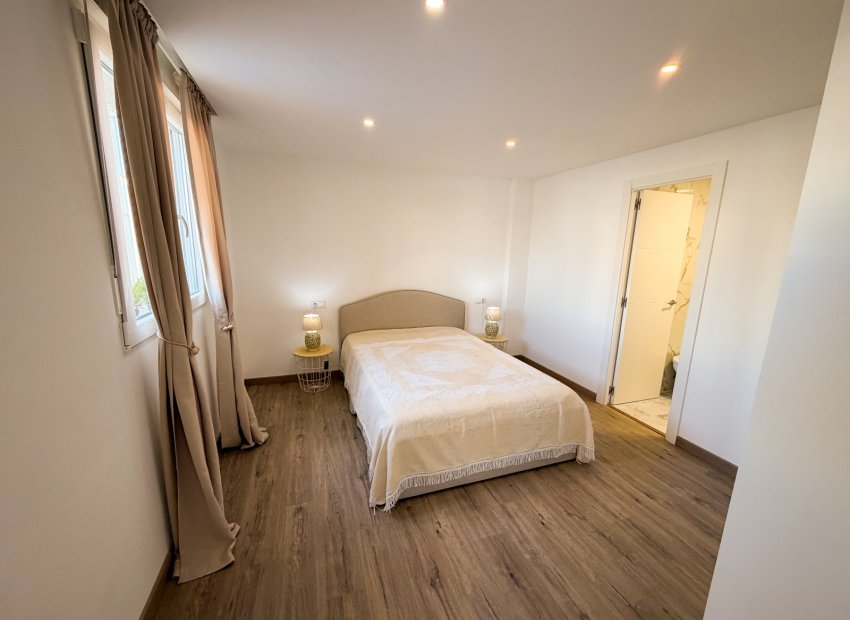 Resale - Villa - Torrevieia - Torre del Moro