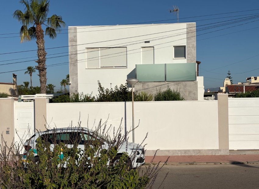 Resale - Villa - Torrevieia - Torreta - Florida