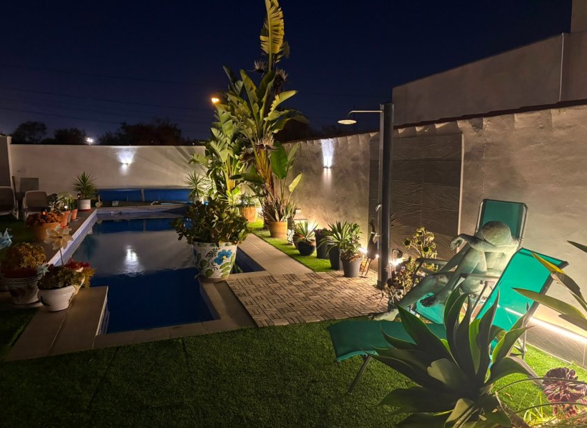 Resale - Villa - Torrevieia - Torreta - Florida