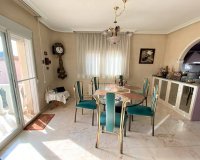Resale - Villa - Torrevieia - Torrevieja