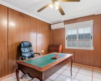 Resale - Villa - Torrevieia - Torrevieja