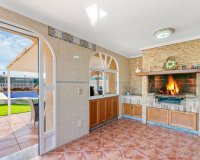 Resale - Villa - Torrevieia - Torrevieja