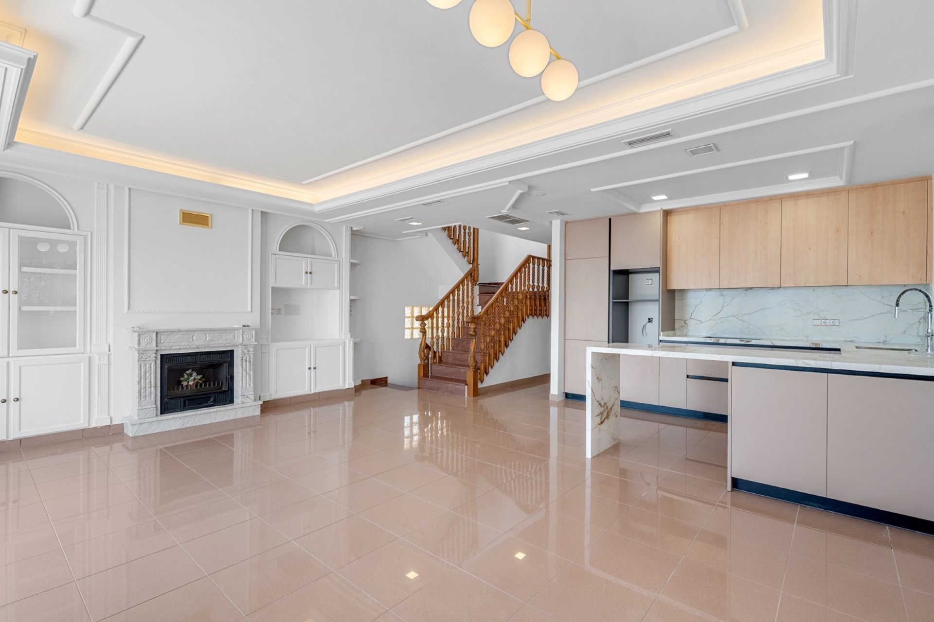 Resale - Villa - Torrevieia - Torrevieja