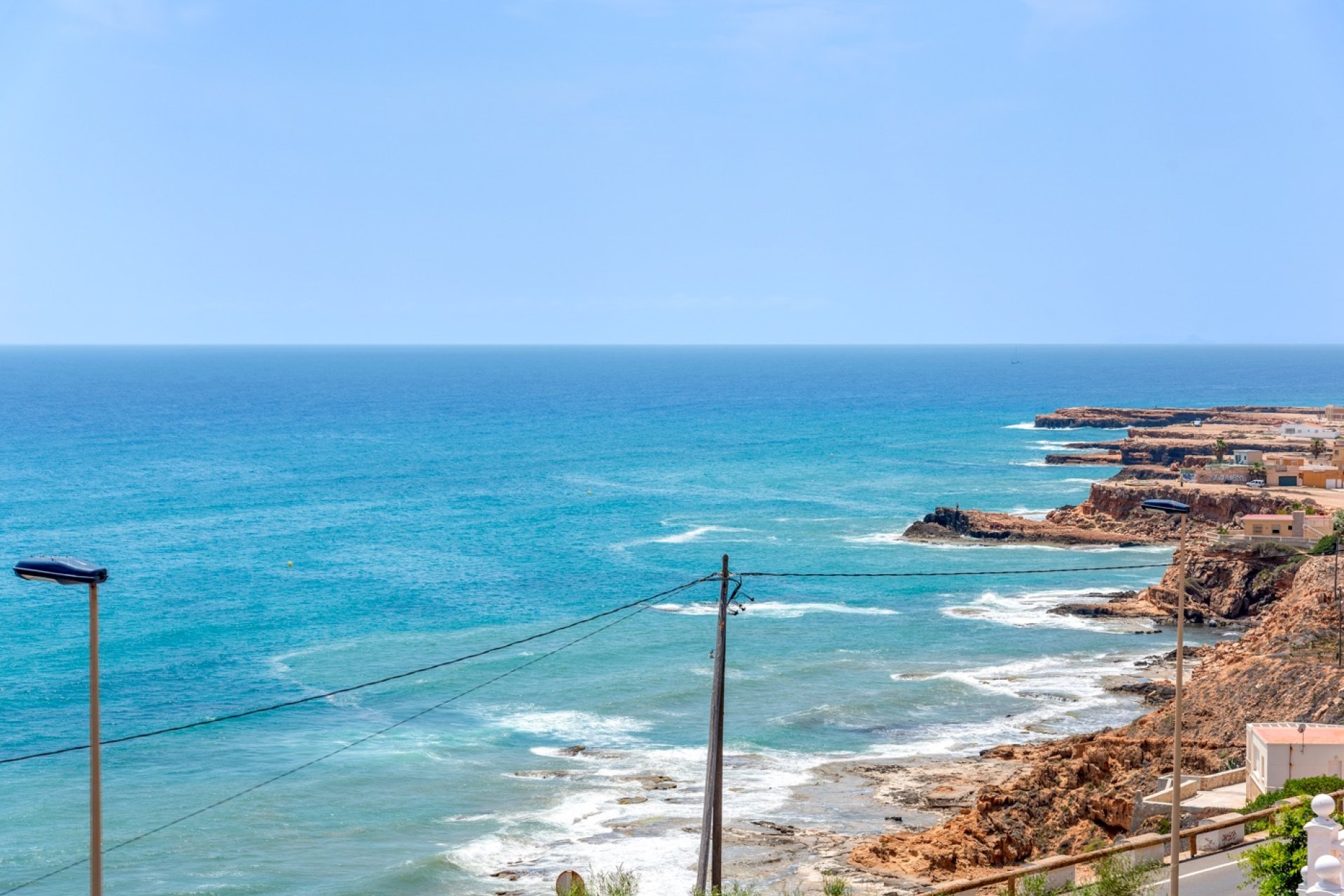 Resale - Villa - Torrevieia - Torrevieja