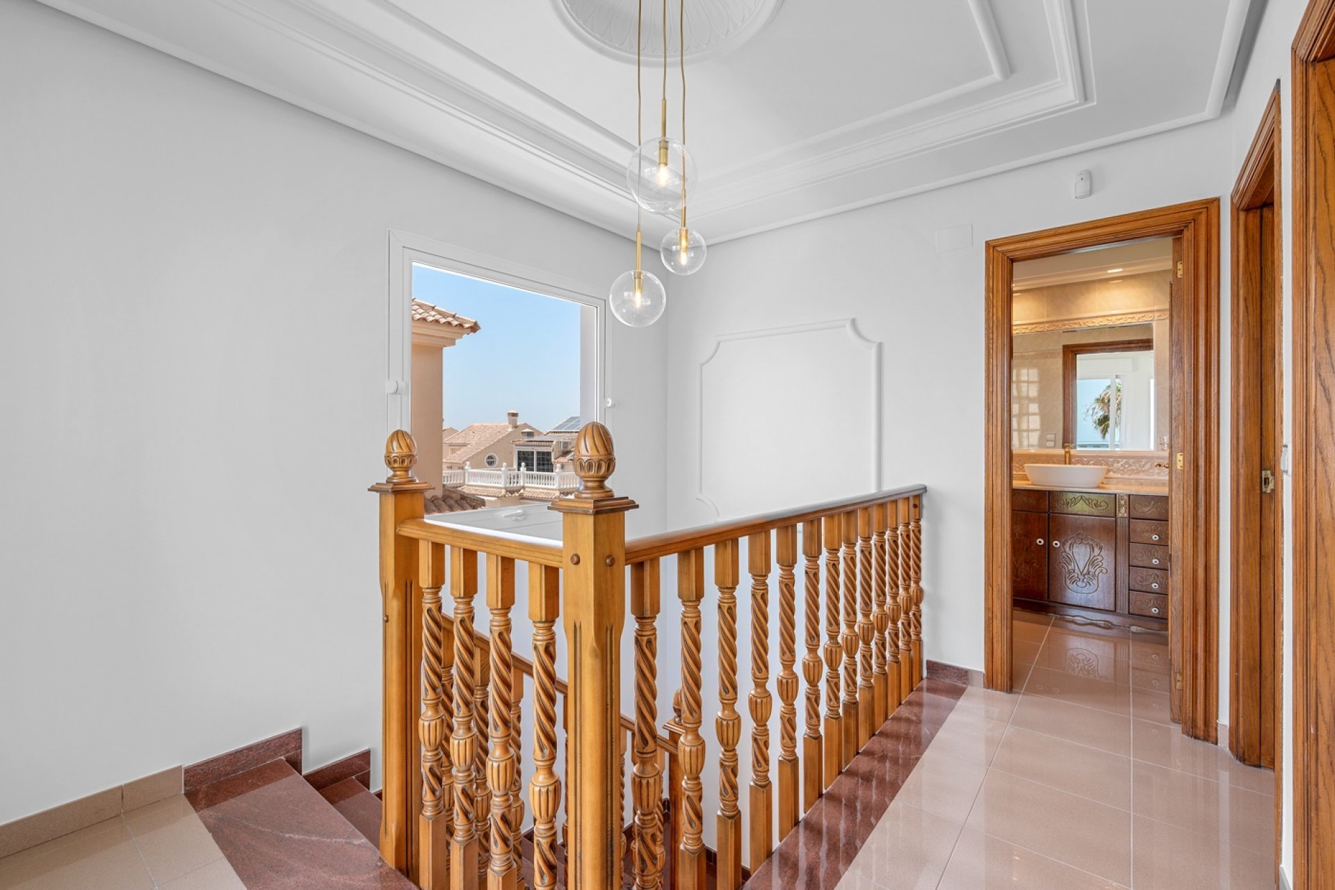 Resale - Villa - Torrevieia - Torrevieja