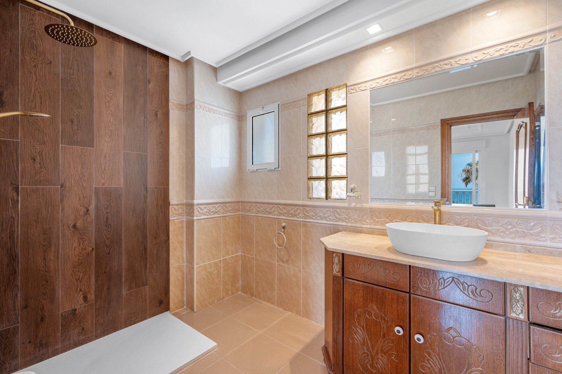 Resale - Villa - Torrevieia - Torrevieja