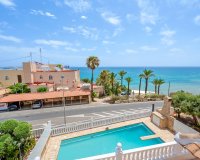 Resale - Villa - Torrevieia - Torrevieja