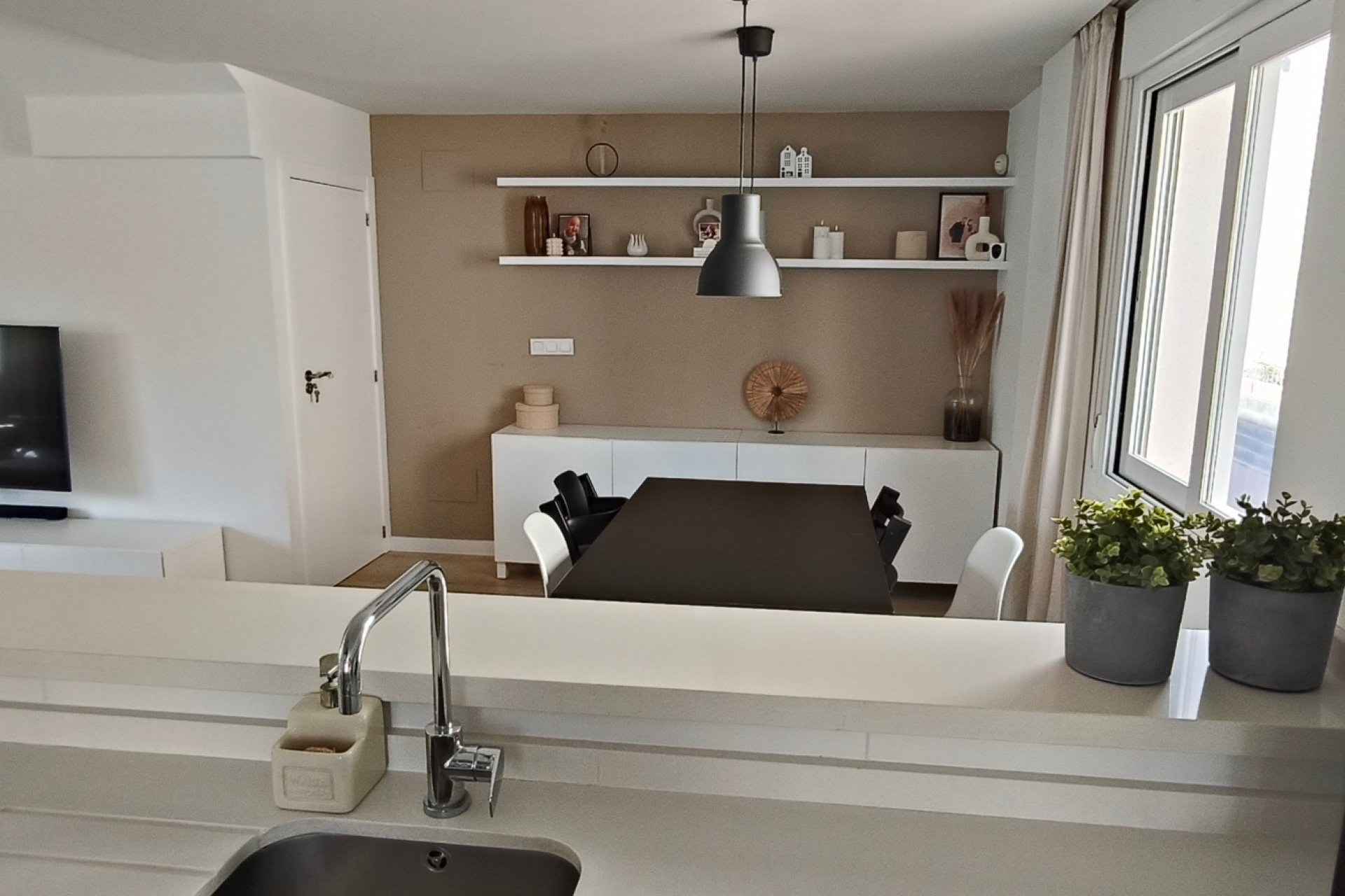 Resale - Villa - Torrevieia - Torrevieja