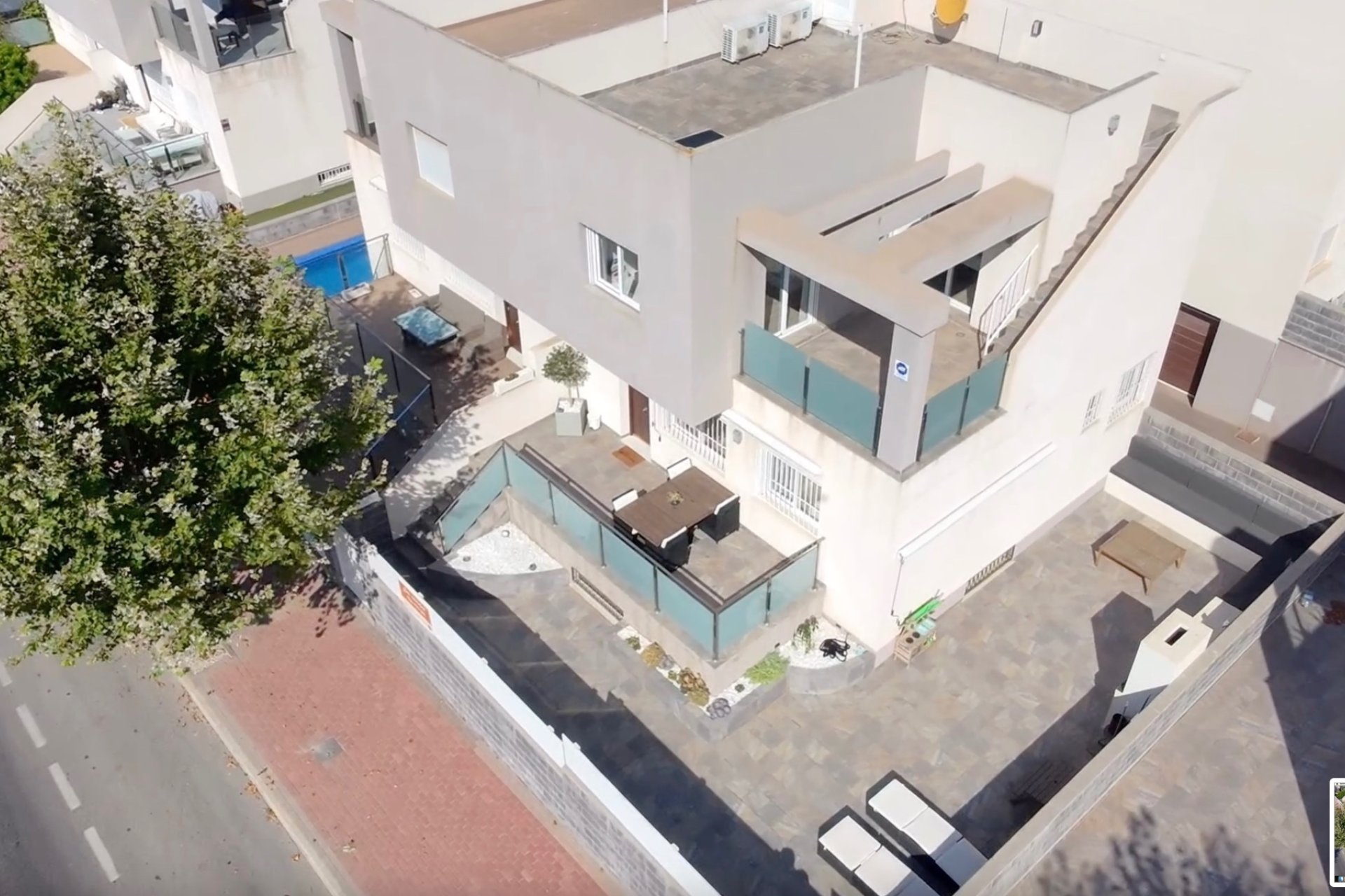 Resale - Villa - Torrevieia - Torrevieja