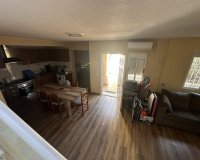 Resale - Villa - Torrevieia - Torrevieja