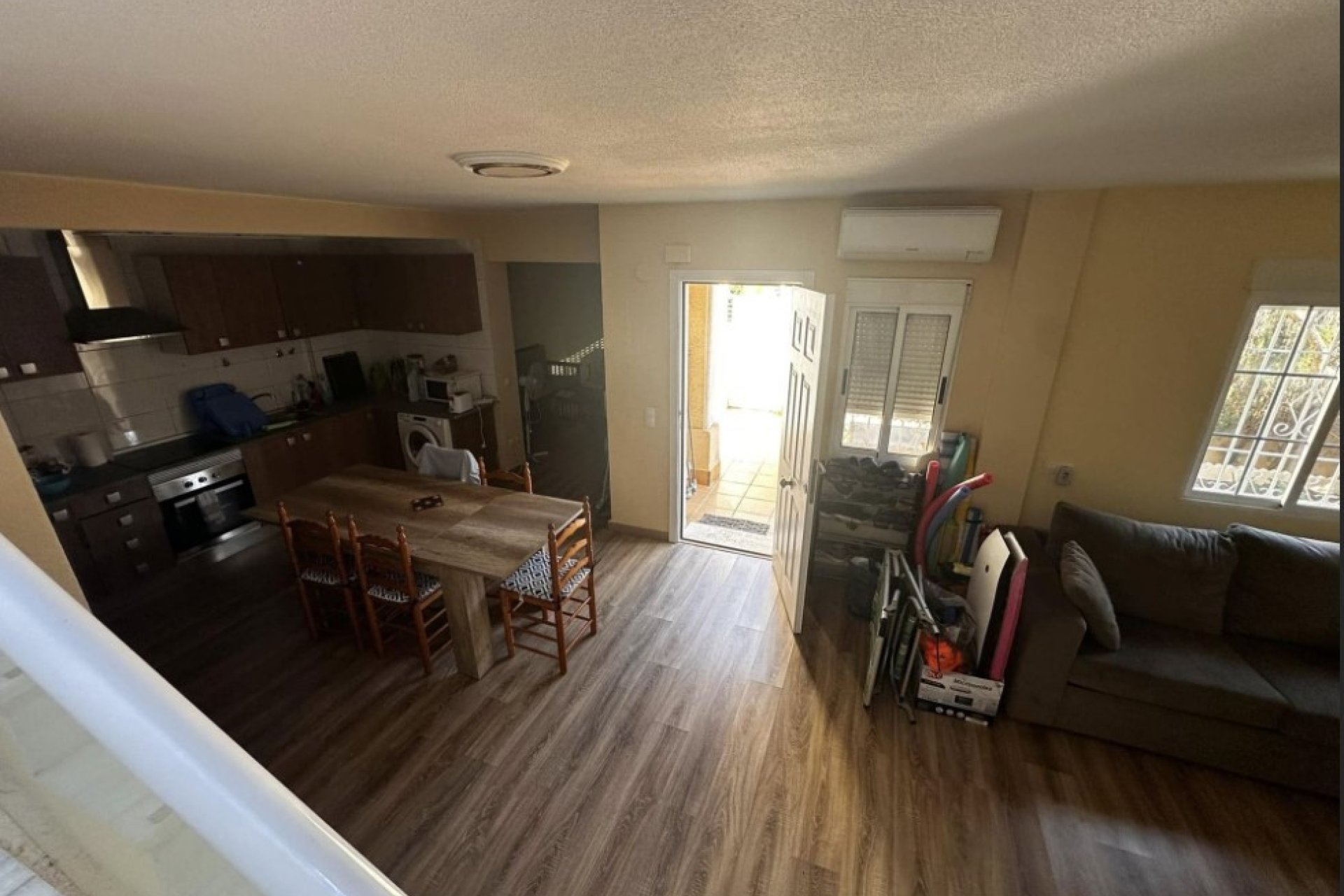 Resale - Villa - Torrevieia - Torrevieja