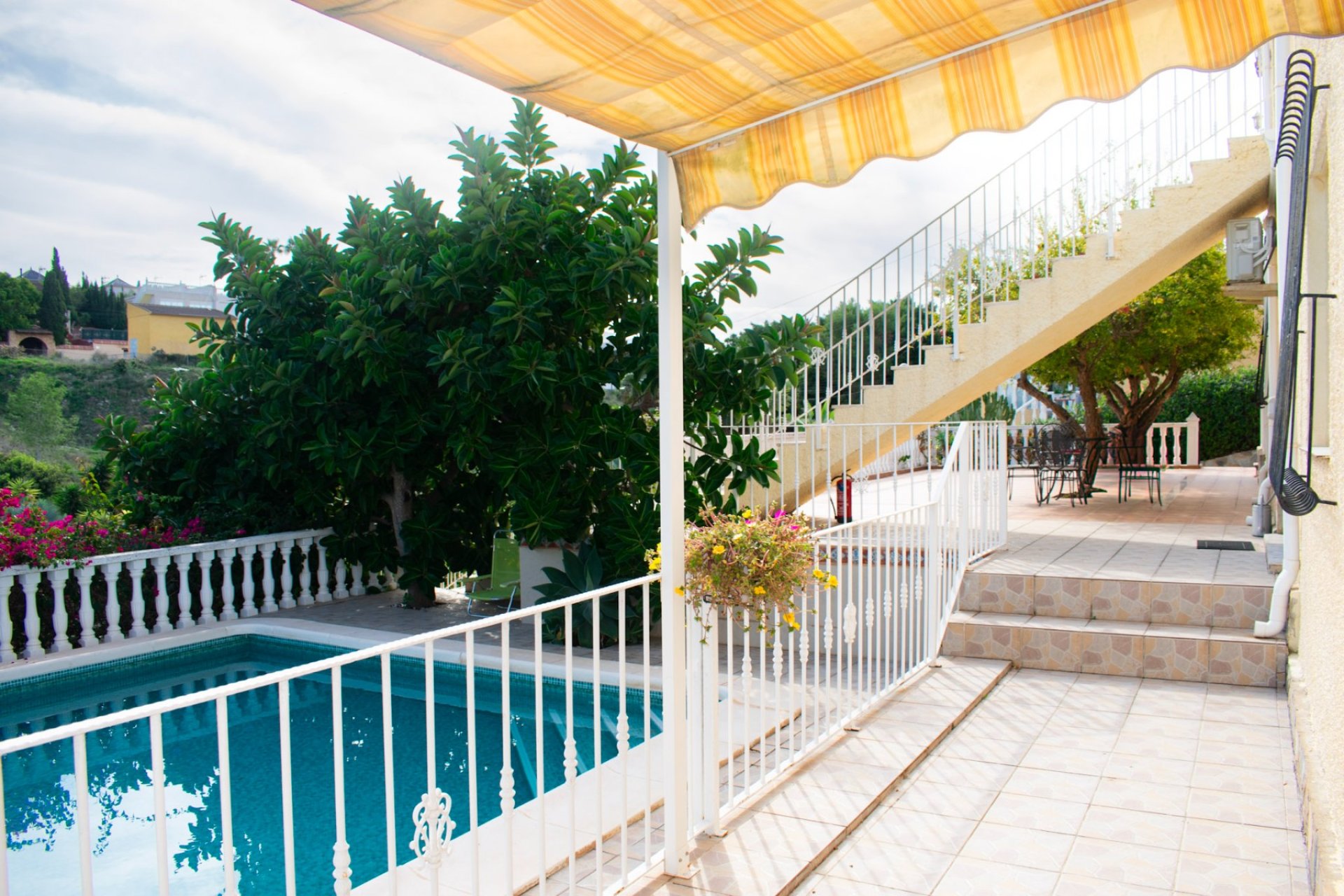 Resale - Villa - Torrevieia - Torrevieja