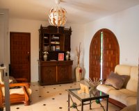 Resale - Villa - Torrevieia - Torrevieja