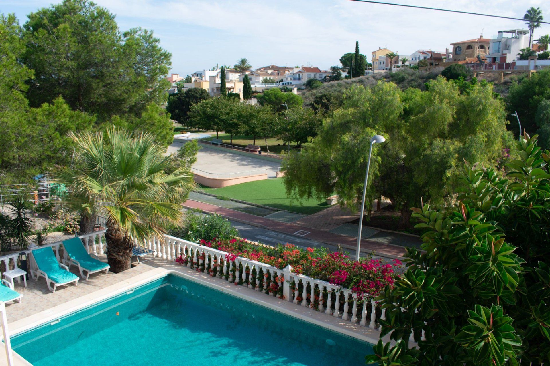 Resale - Villa - Torrevieia - Torrevieja