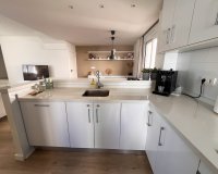 Resale - Villa - Torrevieia - Torrevieja