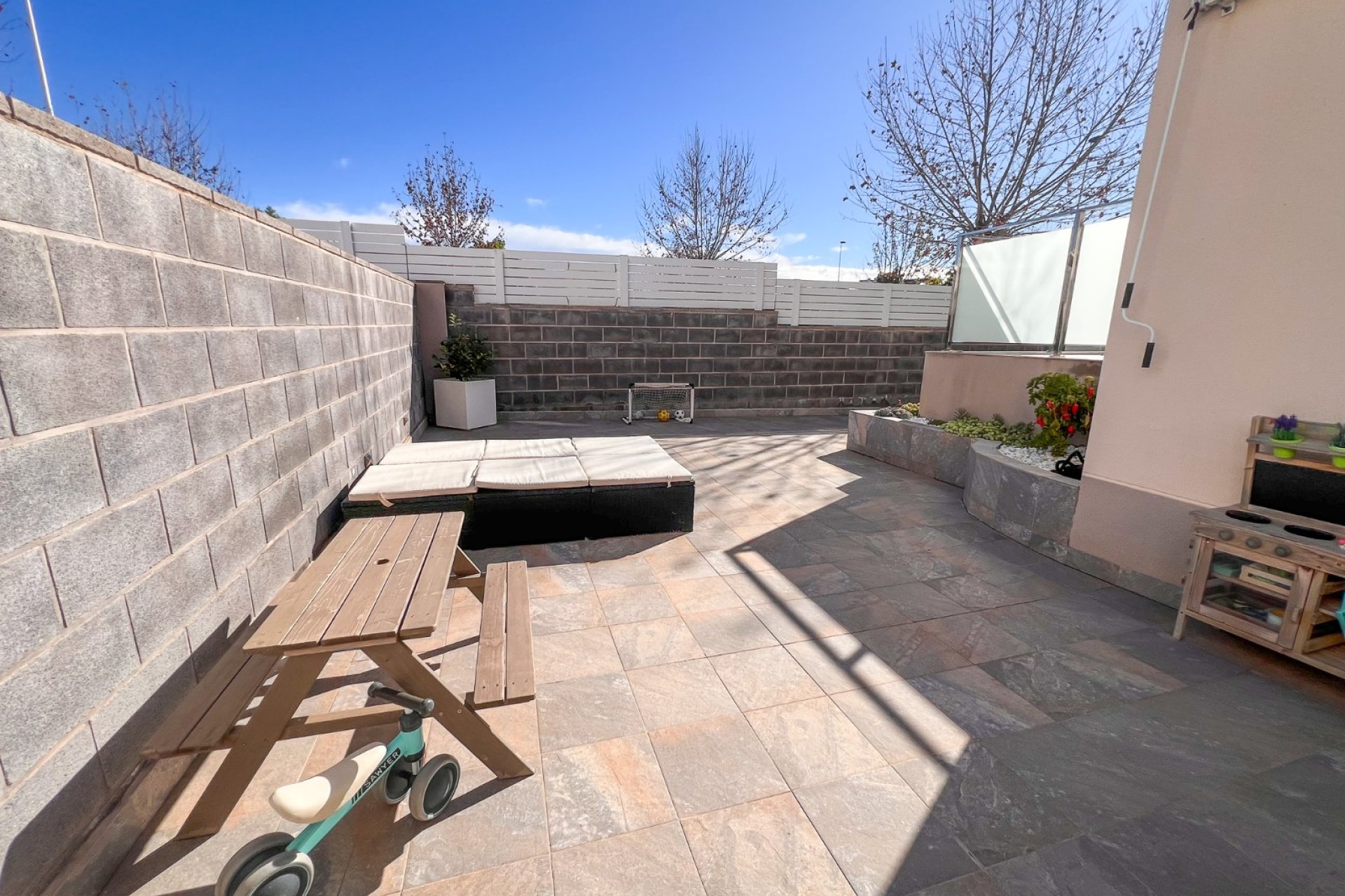 Resale - Villa - Torrevieia - Torrevieja