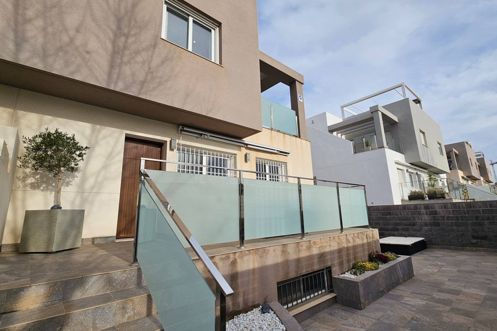 Resale - Villa - Torrevieia - Torrevieja