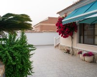 Resale - Villa - Torrevieia - Torrevieja