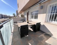 Resale - Villa - Torrevieia - Torrevieja