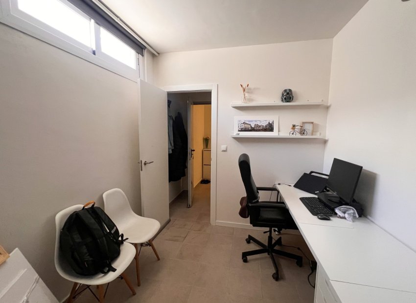 Resale - Villa - Torrevieia - Torrevieja