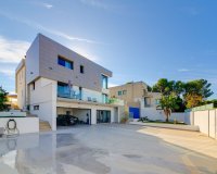 Resale - Villa - Torrevieia - Torrevieja