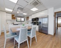 Resale - Villa - Torrevieia - Torrevieja