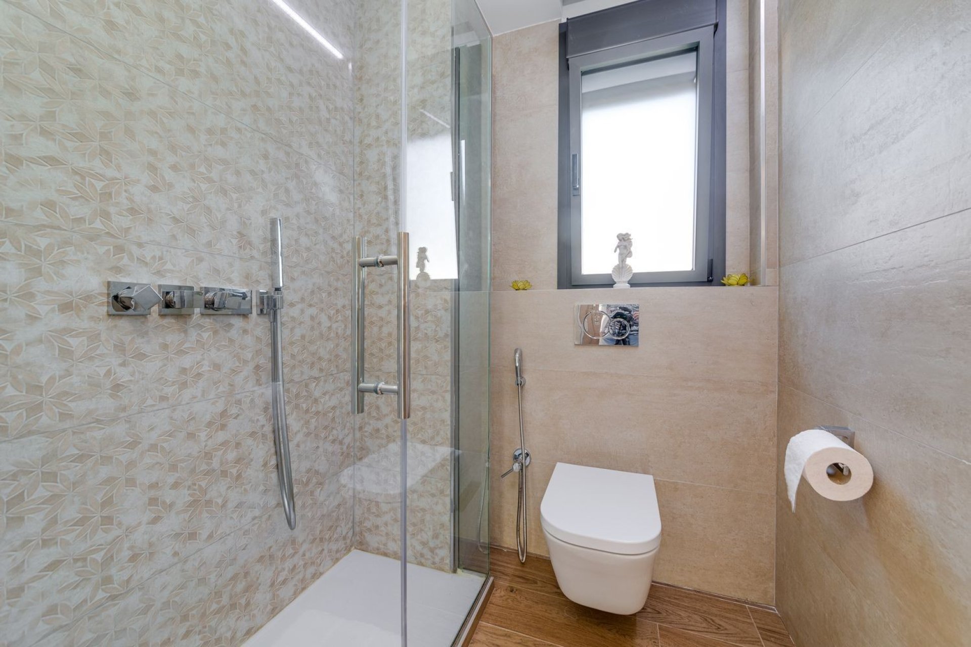 Resale - Villa - Torrevieia - Torrevieja