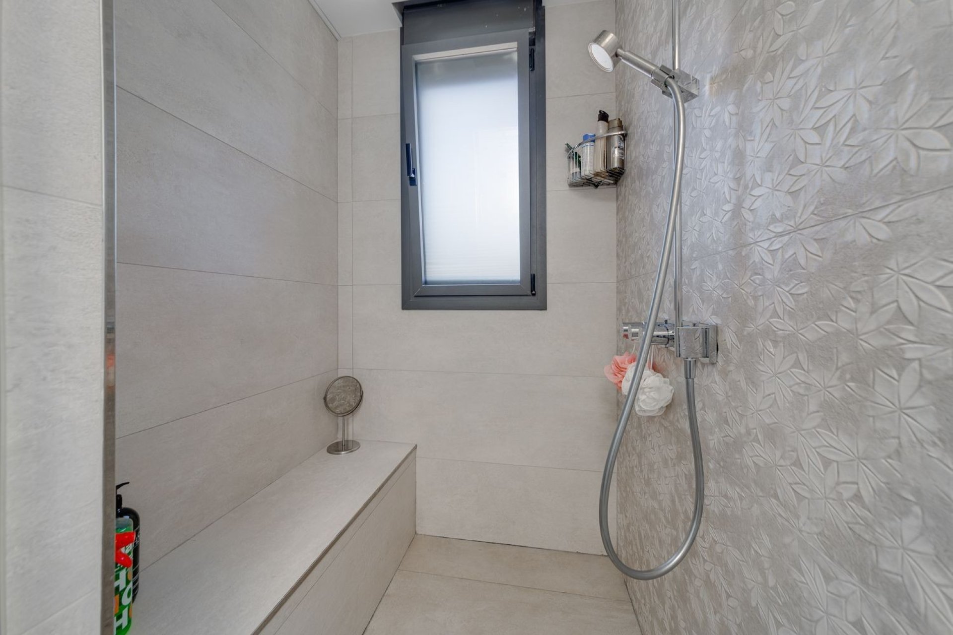 Resale - Villa - Torrevieia - Torrevieja