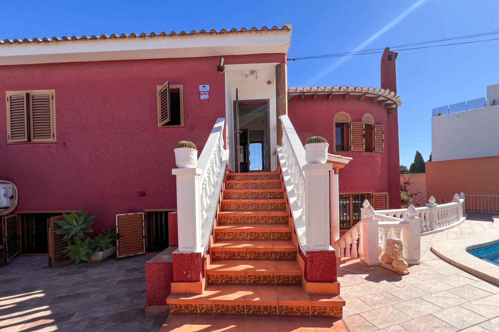 Resale - Villa - Torrevieia - Torrevieja