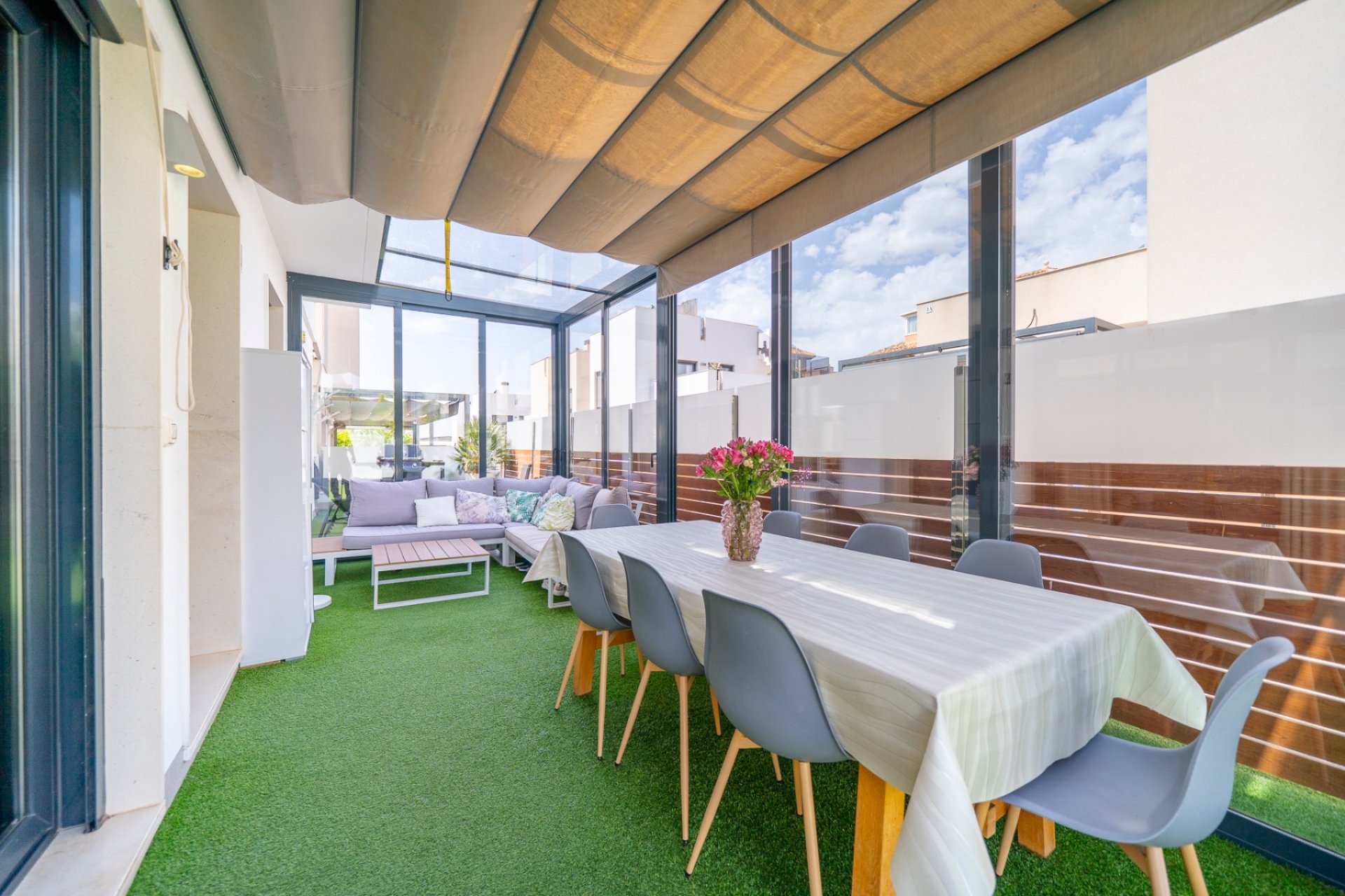 Resale - Villa - Torrevieia - Torrevieja