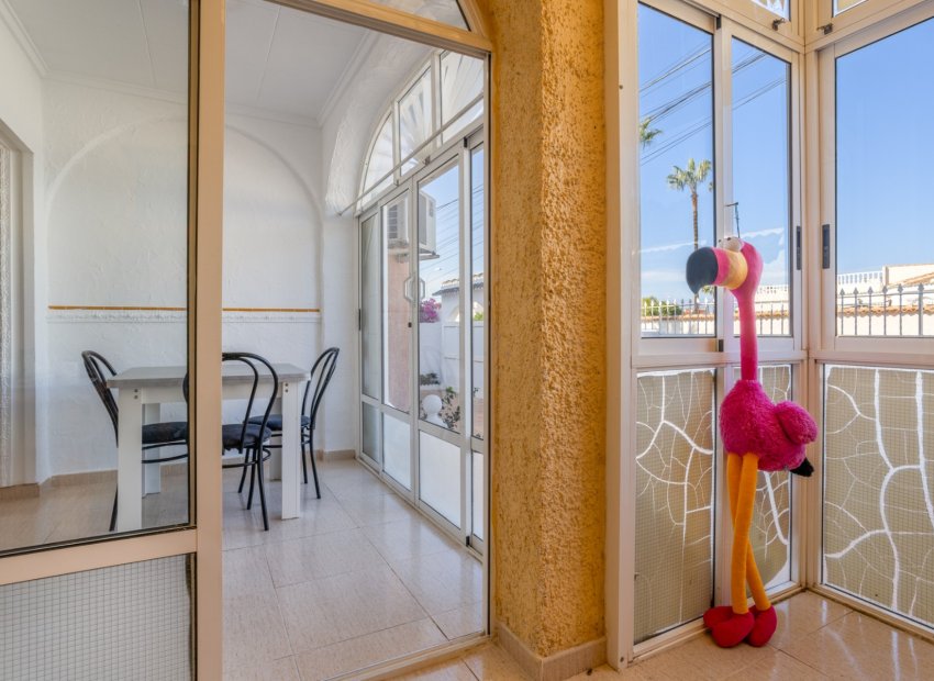 Resale - Villa - Torrevieia - Urbanización San Luis