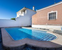 Resale - Villa - Torrevieia - Urbanización San Luis