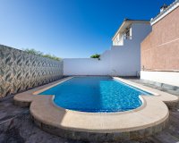 Resale - Villa - Torrevieia - Urbanización San Luis