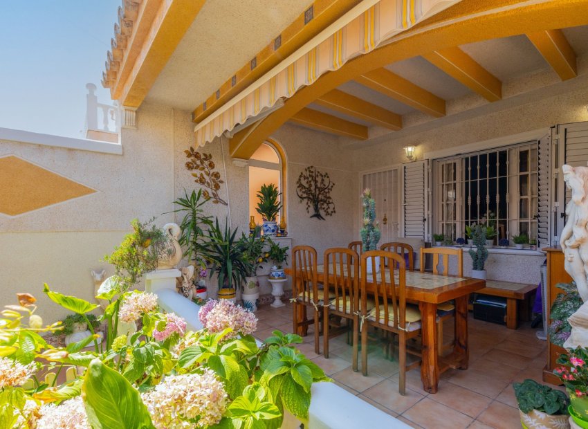 Resale - Villa - Torrevieia - Zona los Frutales