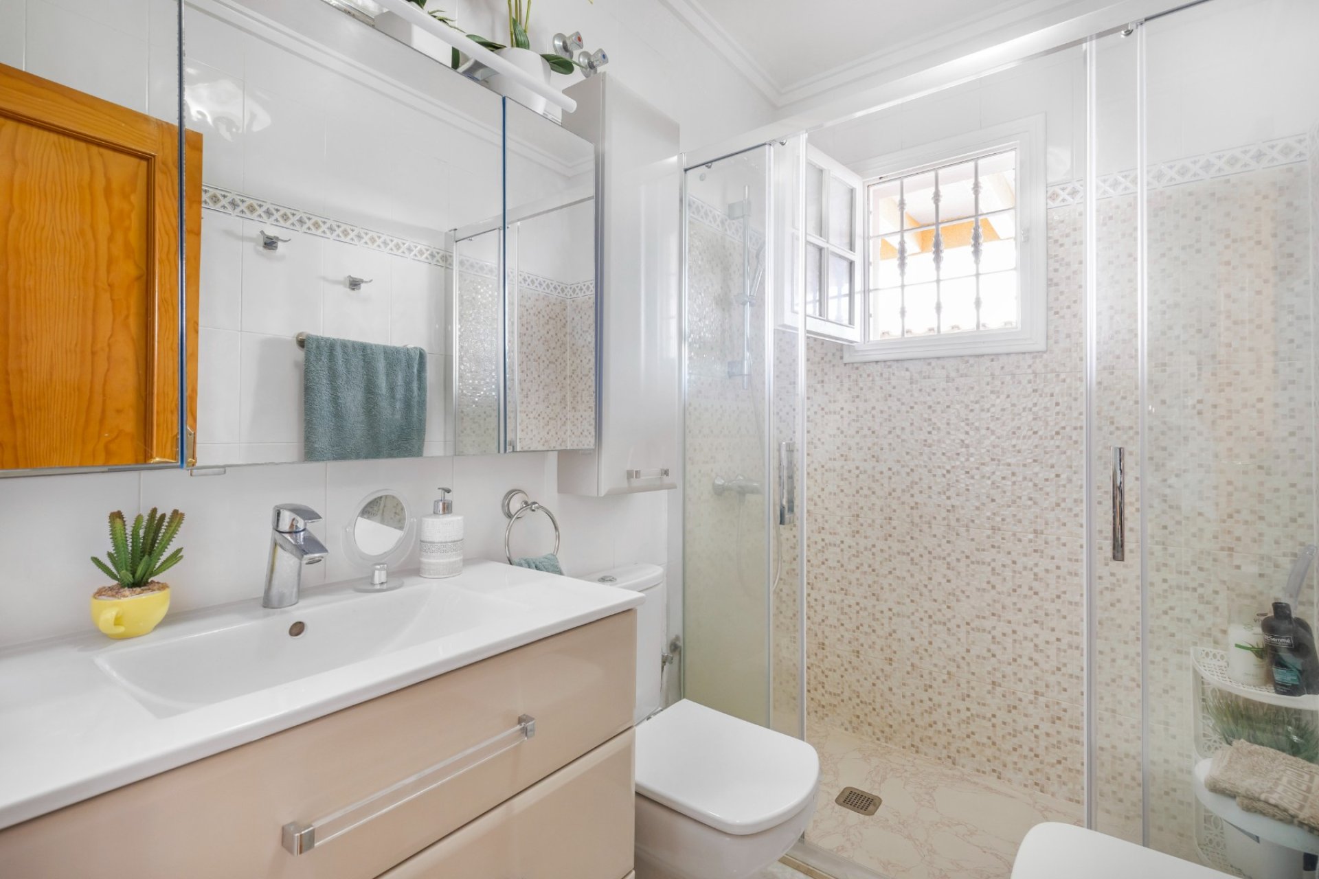 Resale - Villa - Torrevieia - Zona los Frutales