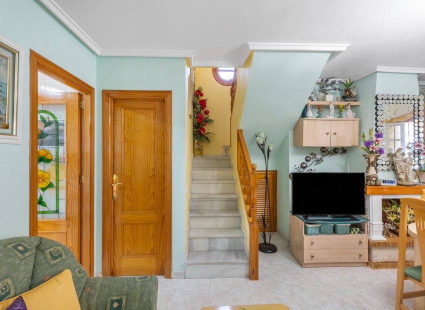 Resale - Villa - Torrevieia - Zona los Frutales