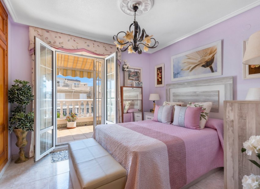 Resale - Villa - Torrevieia - Zona los Frutales