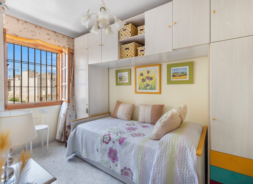 Resale - Villa - Torrevieia - Zona los Frutales