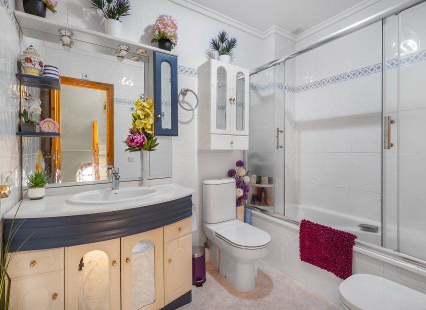 Resale - Villa - Torrevieia - Zona los Frutales