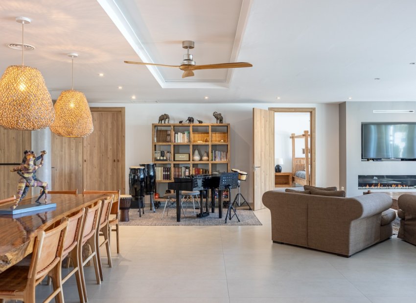 Resale - Villa - Villajoyosa - Montiboli