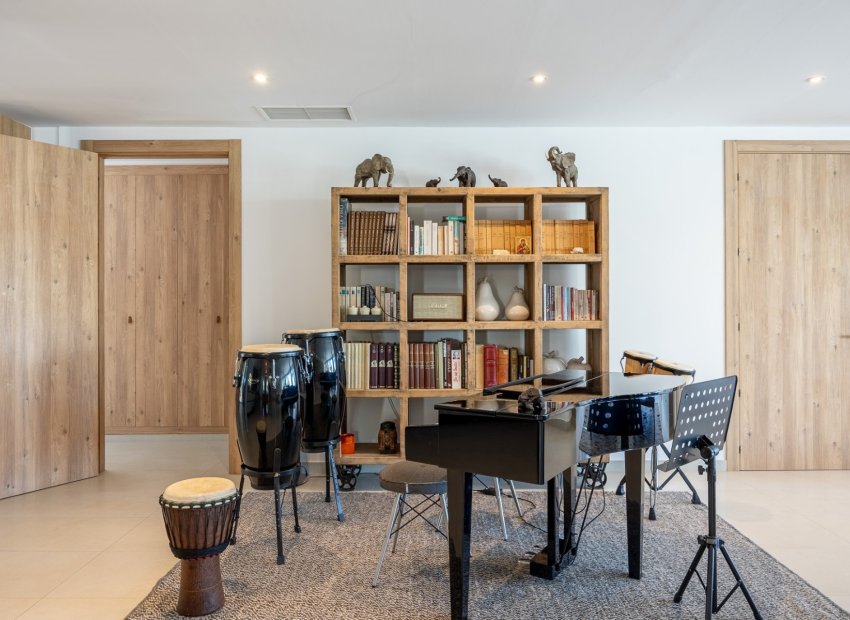 Resale - Villa - Villajoyosa - Montiboli