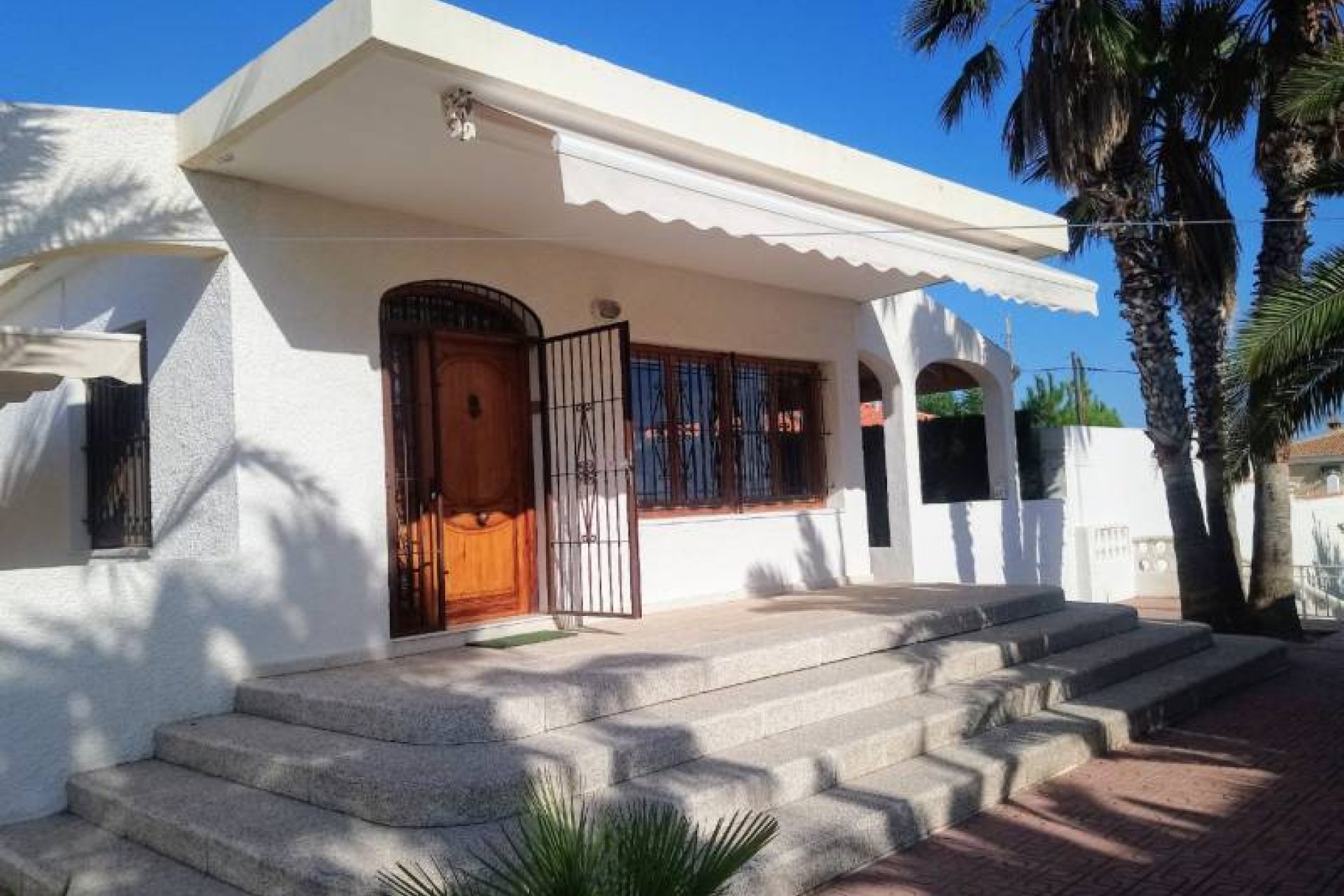 Resale - Villa - Villajoyosa - Varadero/ Estudiantes beach