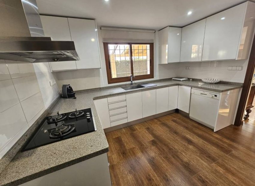 Resale - Villa - Villajoyosa - Varadero/ Estudiantes beach