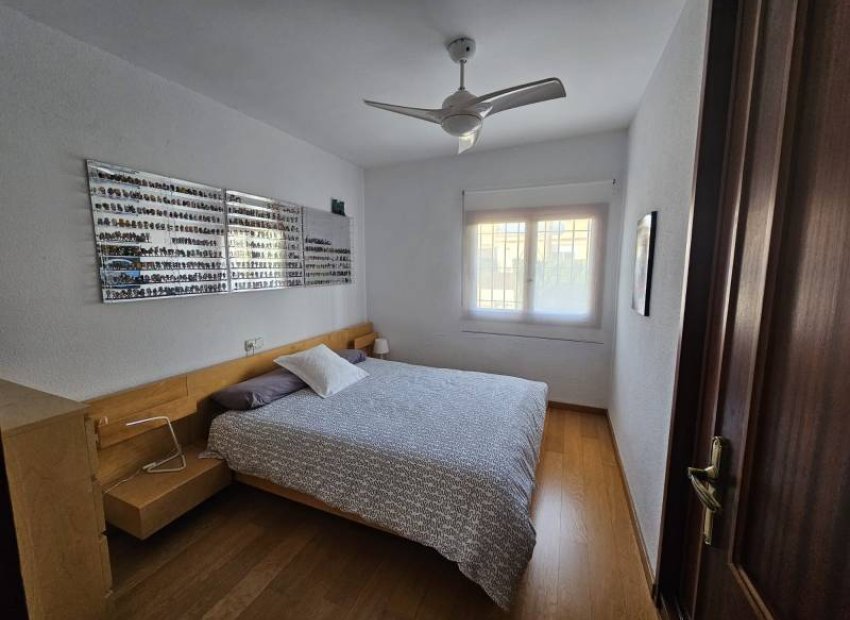 Resale - Villa - Villajoyosa - Varadero/ Estudiantes beach