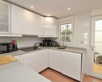 Resale - Villa - Villamartín - Los Dolses