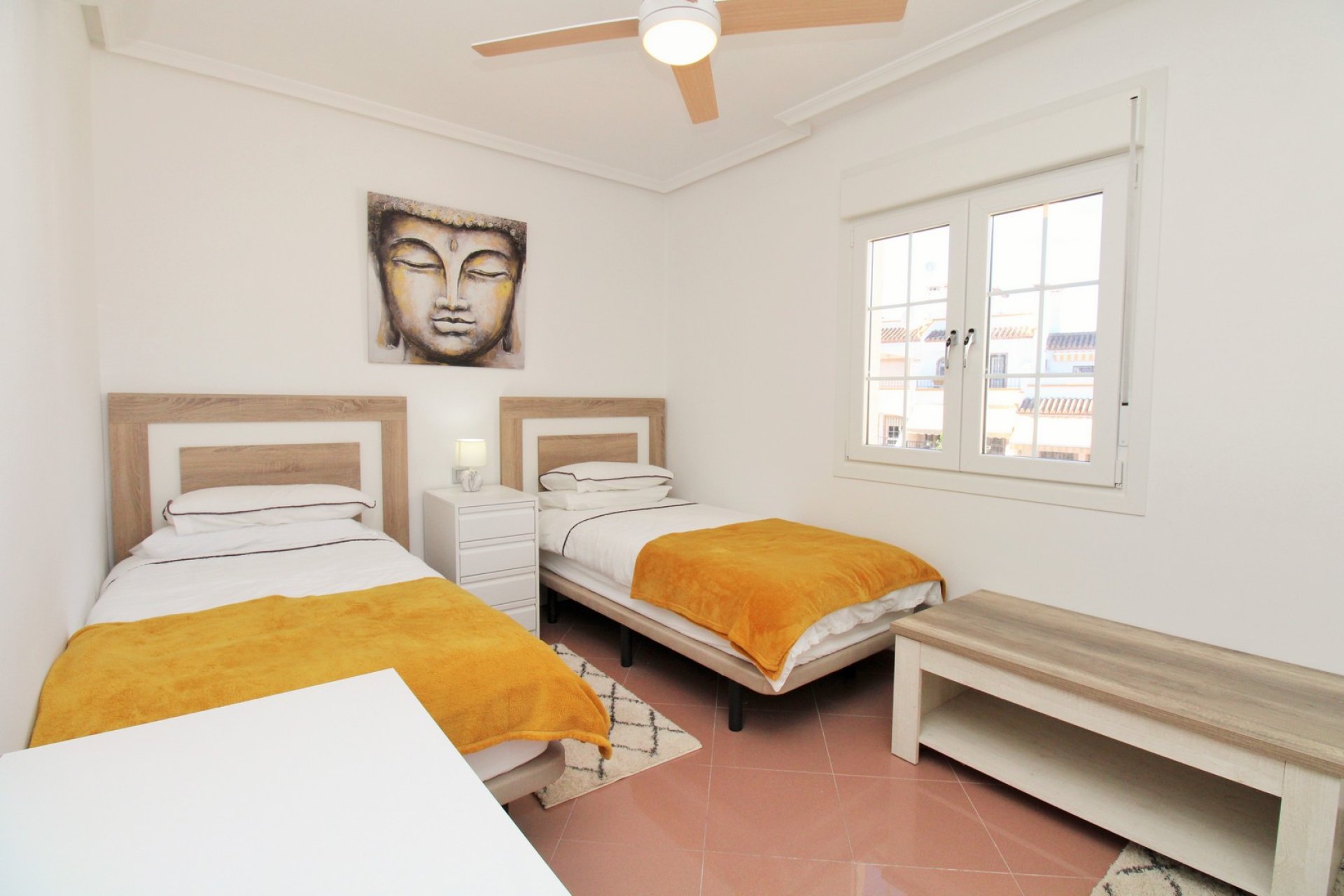 Resale - Villa - Villamartín - Los Dolses