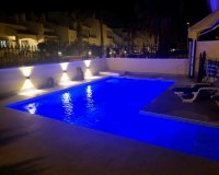 Resale - Villa - Villamartín - Los Dolses