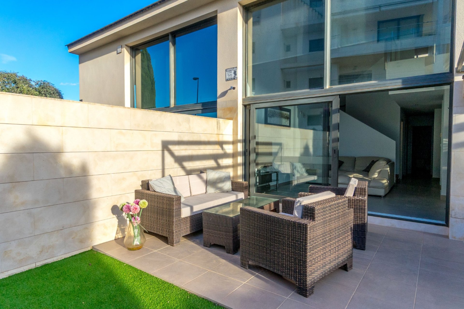 Resale - Villa - Villamartín - Los Dolses