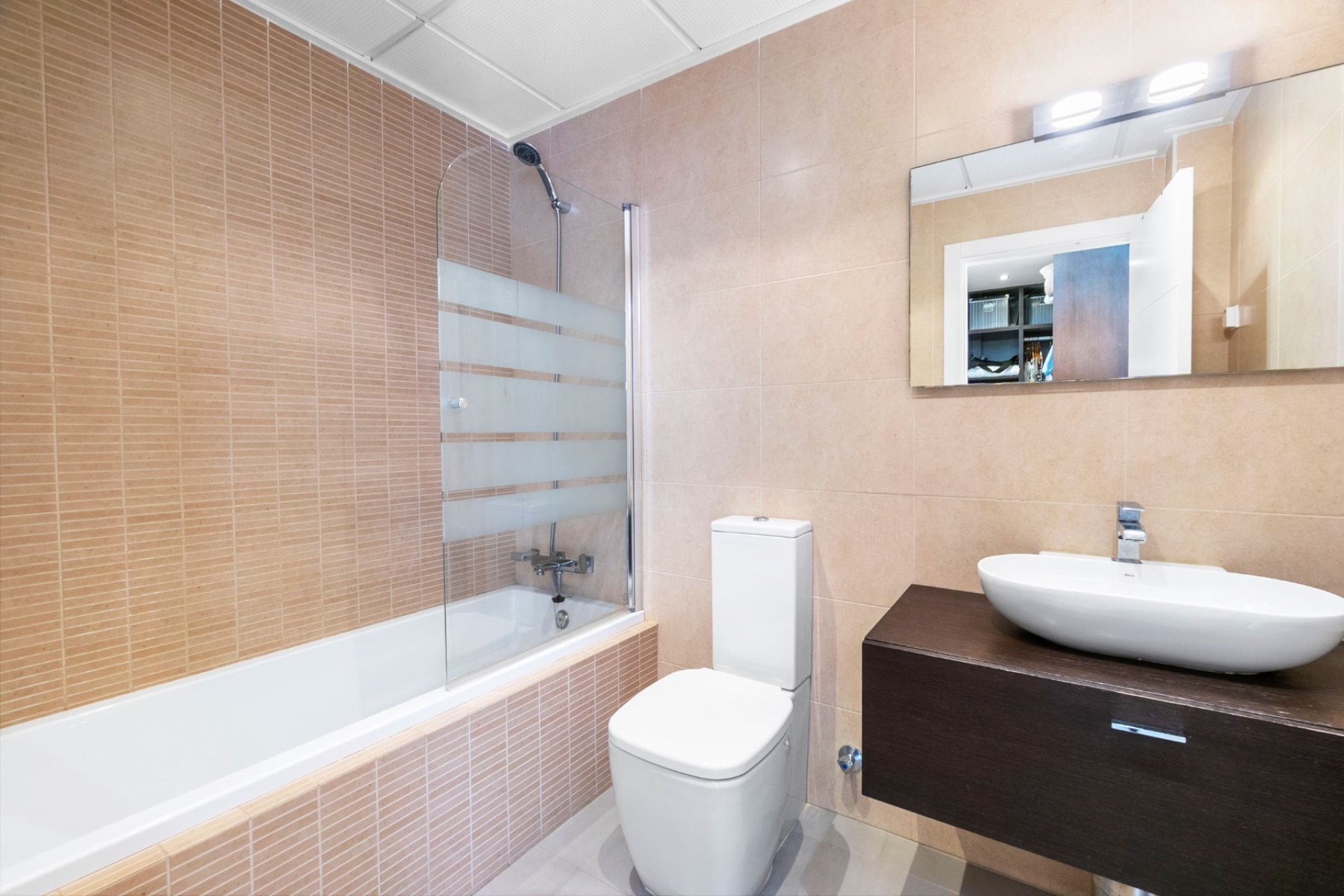 Resale - Villa - Villamartín - Los Dolses