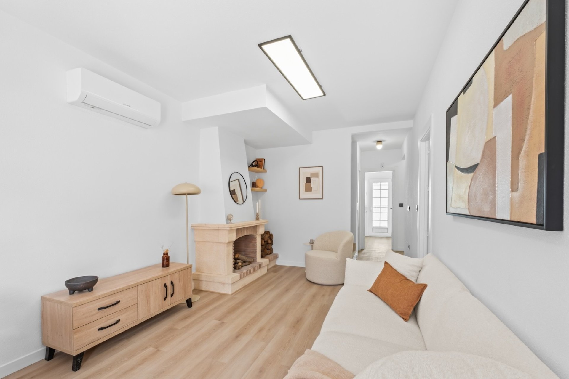 Resale - Villa - Villamartín - PAU 26